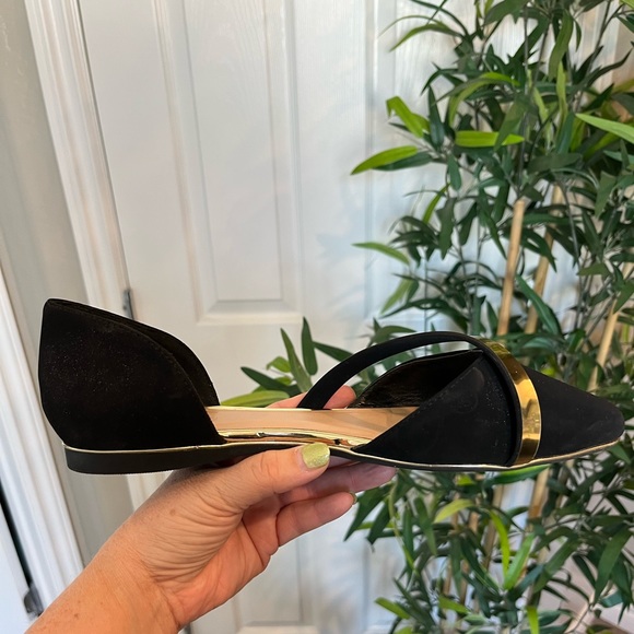 Andiamo Shoes Nwt Andiamo Brand Black Flat With Gold Accents Poshmark